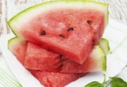 吃瓜尖中毒,警惕夏日常见食品安全隐患