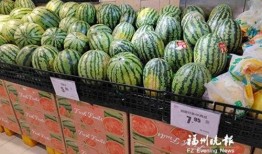 吃瓜群众咖啡西瓜,夏日消暑新风尚