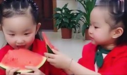 姐妹俩吃瓜,娱乐圈幕后故事一网打尽