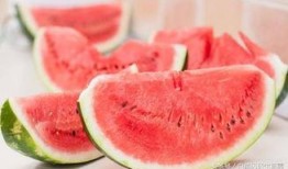 吃瓜群众的理性吃瓜方法,揭秘网络舆论背后的真相