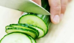 小瓜保山怎么吃,小瓜的独特风味与多样吃法