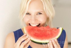 孕妇吃瓜爆料,揭秘孕妇饮食那些事儿