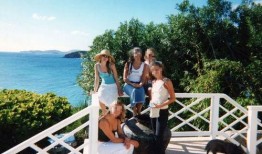 美国吃瓜萝莉岛