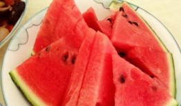 吃瓜养胎,孕期美食与胎教新风尚