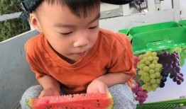 吃瓜的拍照,捕捉夏日吃瓜瞬间