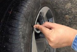 嘛路牙子吃瓜,揭秘街头巷尾的市井生活