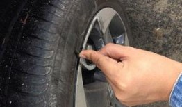 嘛路牙子吃瓜,揭秘街头巷尾的市井生活